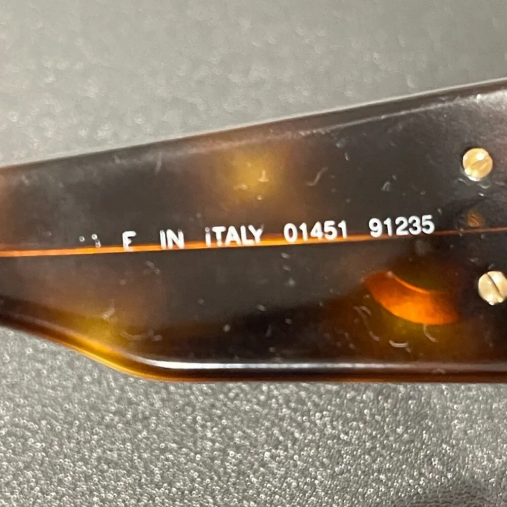 Chanel Vintage Tortoise Shell Sunglasses (JB1281)